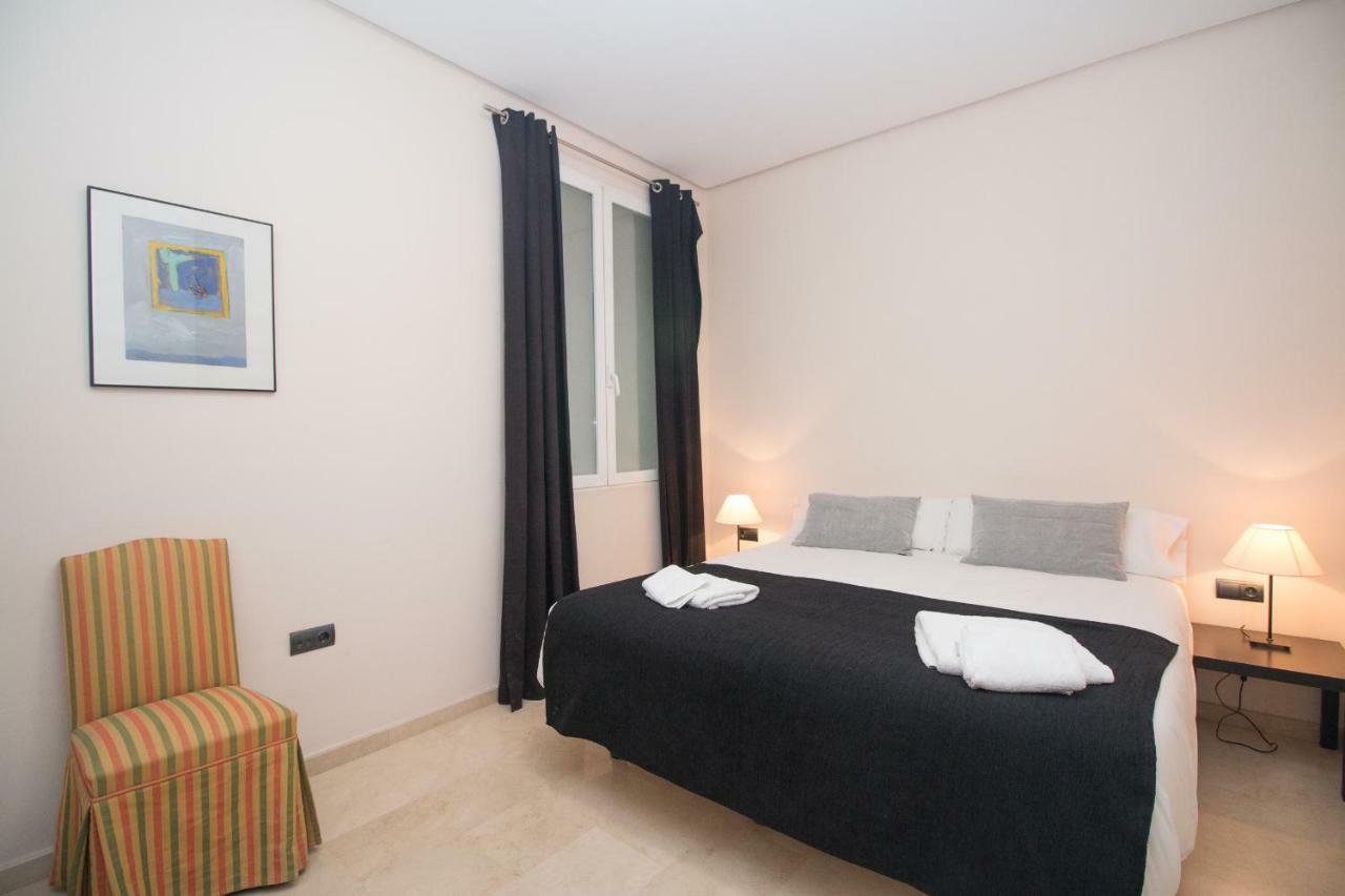 Bet Apartments - Canovas Rooms Valencia Luaran gambar
